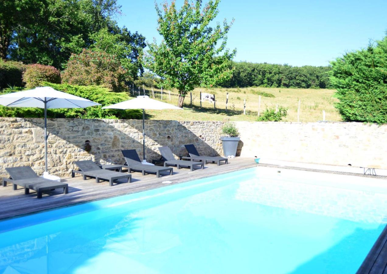 Chambre D'Hotes A La Cle Des Champs Varen Exterior photo