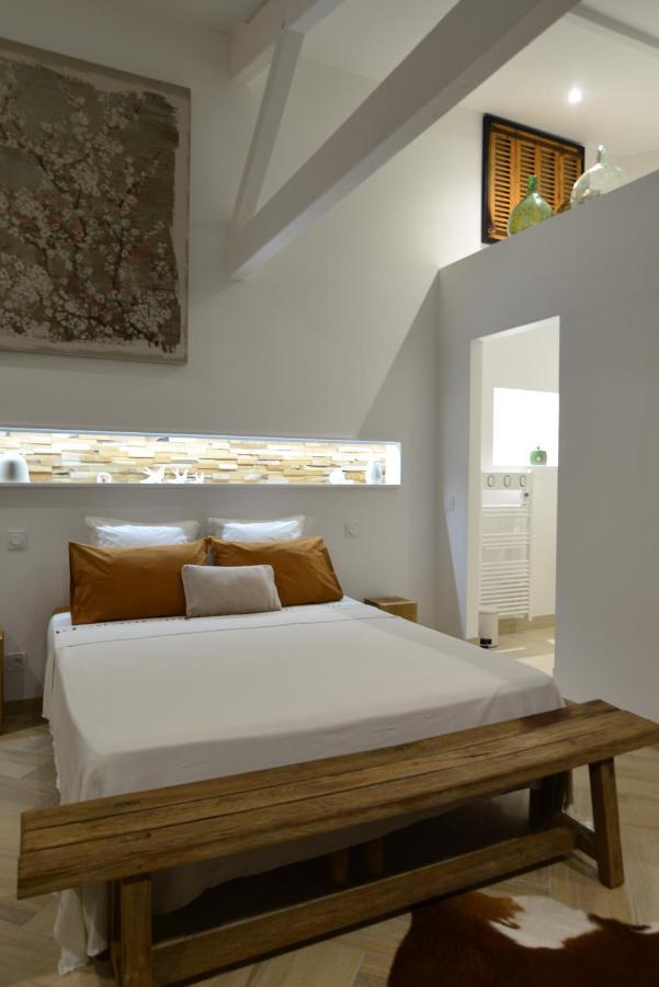 Chambre D'Hotes A La Cle Des Champs Varen Exterior photo