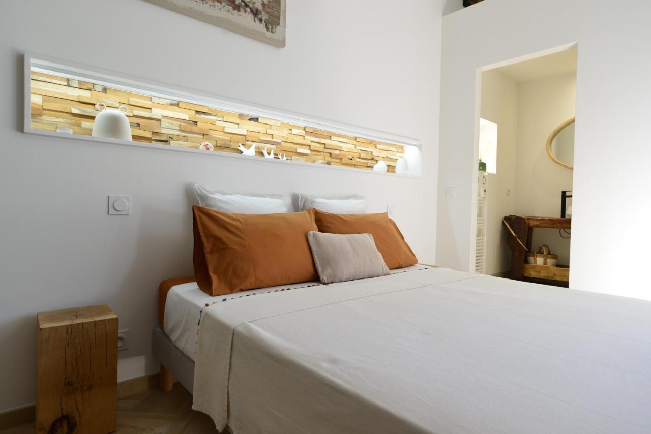 Chambre D'Hotes A La Cle Des Champs Varen Exterior photo